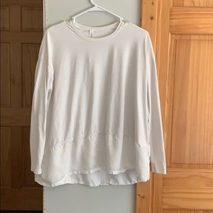 White lululemon long sleeve